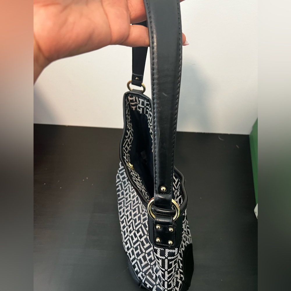 Tommy Hilfiger Shoulder Hobo Bag Monogram Logo - Picture 3 of 6